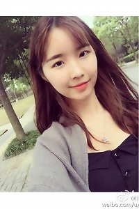 japanese fuckslut poses for white knobs